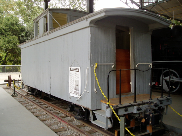 Caboose 1 west end outside view