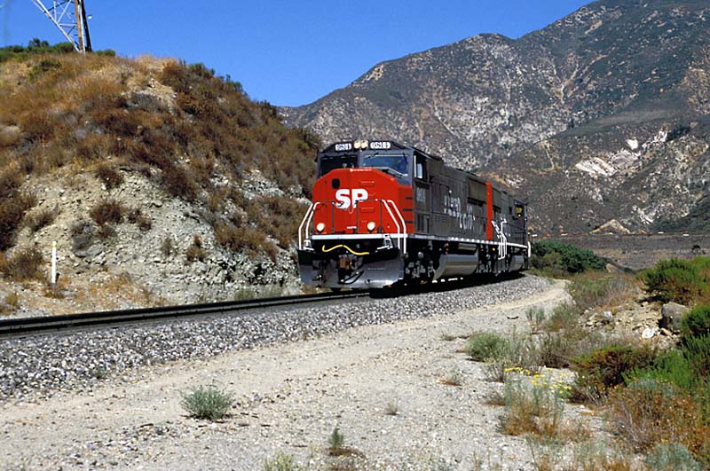 trains083